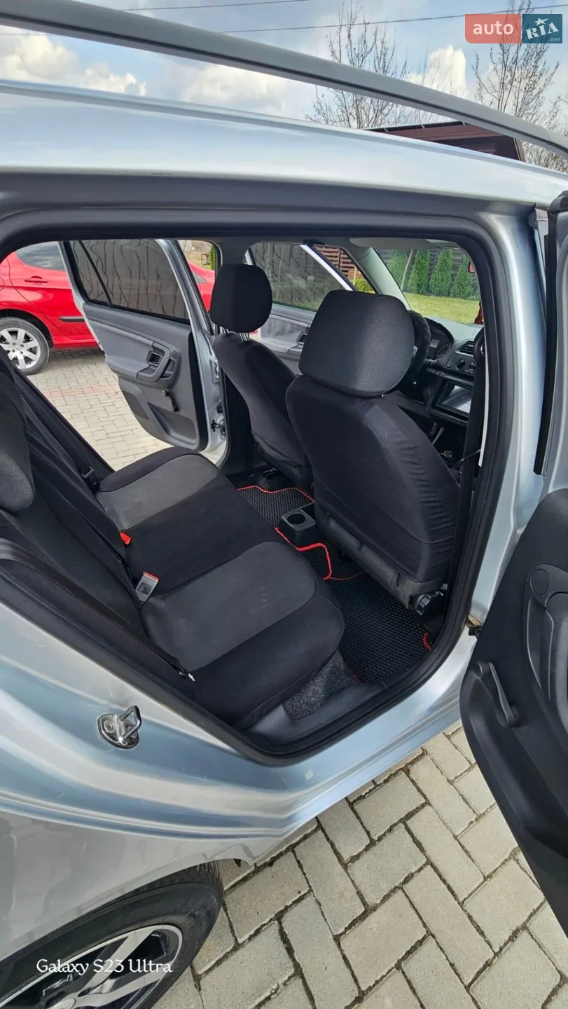 Skoda Fabia 2010 VIN TMBJH25JXB3029081 фото оголошення 7 з 11