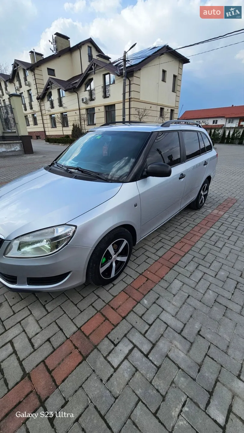 Skoda Fabia 2010 VIN TMBJH25JXB3029081 фото оголошення 3 з 11
