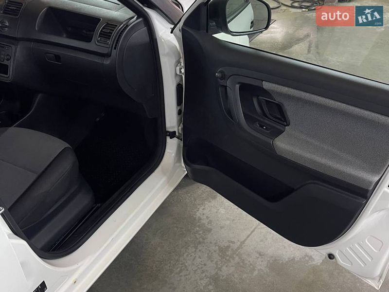Хэтчбек Skoda Fabia 2013 в Брюховичах фото 13 Хэтчбек Skoda Fabia 2013 в Брюховичах
