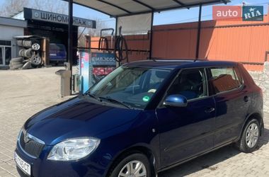 Хетчбек Skoda Fabia 2008 в Хотині