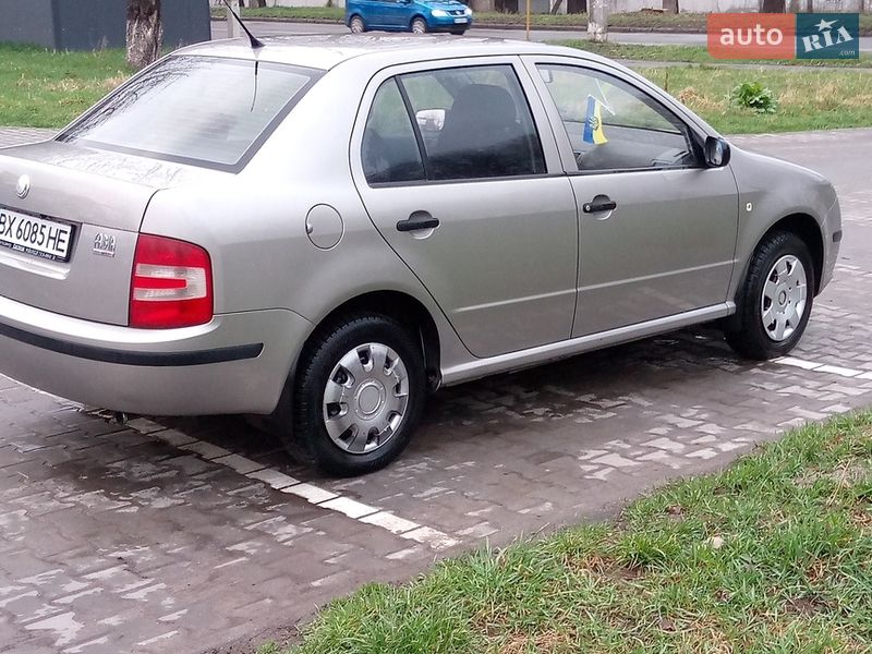 Седан Skoda Fabia 2006 в Хмельницком