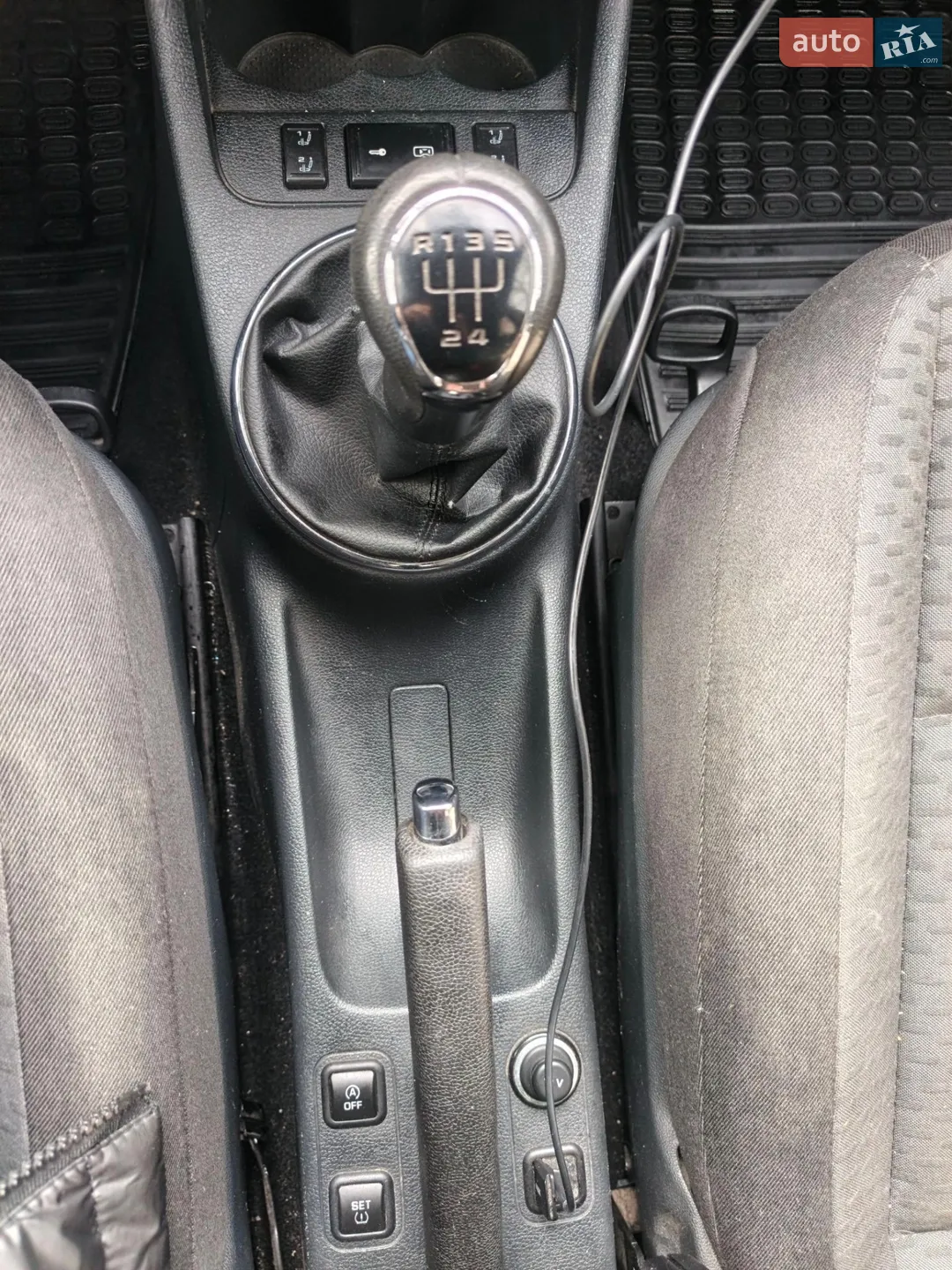 2012 Skoda Fabia - мініатюра 14