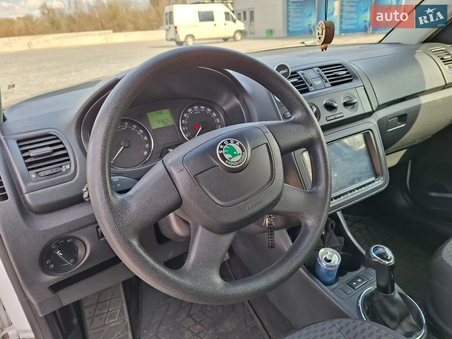 2012 Skoda Fabia - мініатюра 10