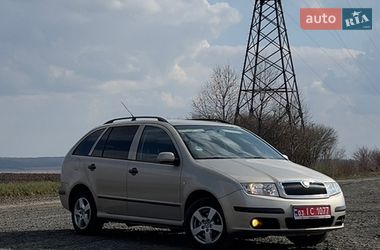 Универсал Skoda Fabia 2005 в Демидовке