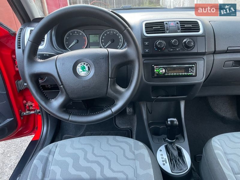 Хэтчбек Skoda Fabia 2008 в Киеве фото 11 Хэтчбек Skoda Fabia 2008 в Киеве