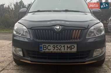 Хэтчбек Skoda Fabia 2010 в Львове