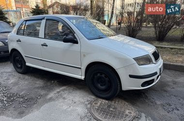 Хетчбек Skoda Fabia 2002 в Києві