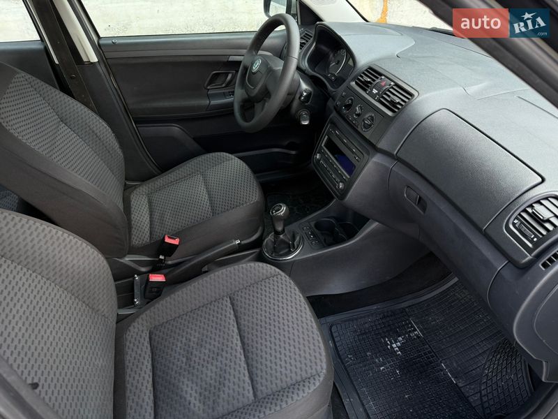Універсал Skoda Fabia 2010 в Тернополі
