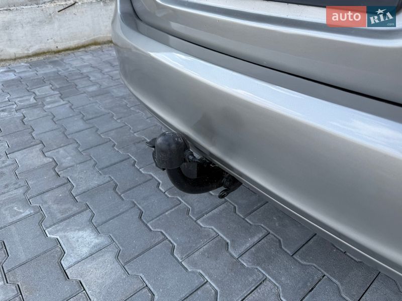 Універсал Skoda Fabia 2010 в Тернополі