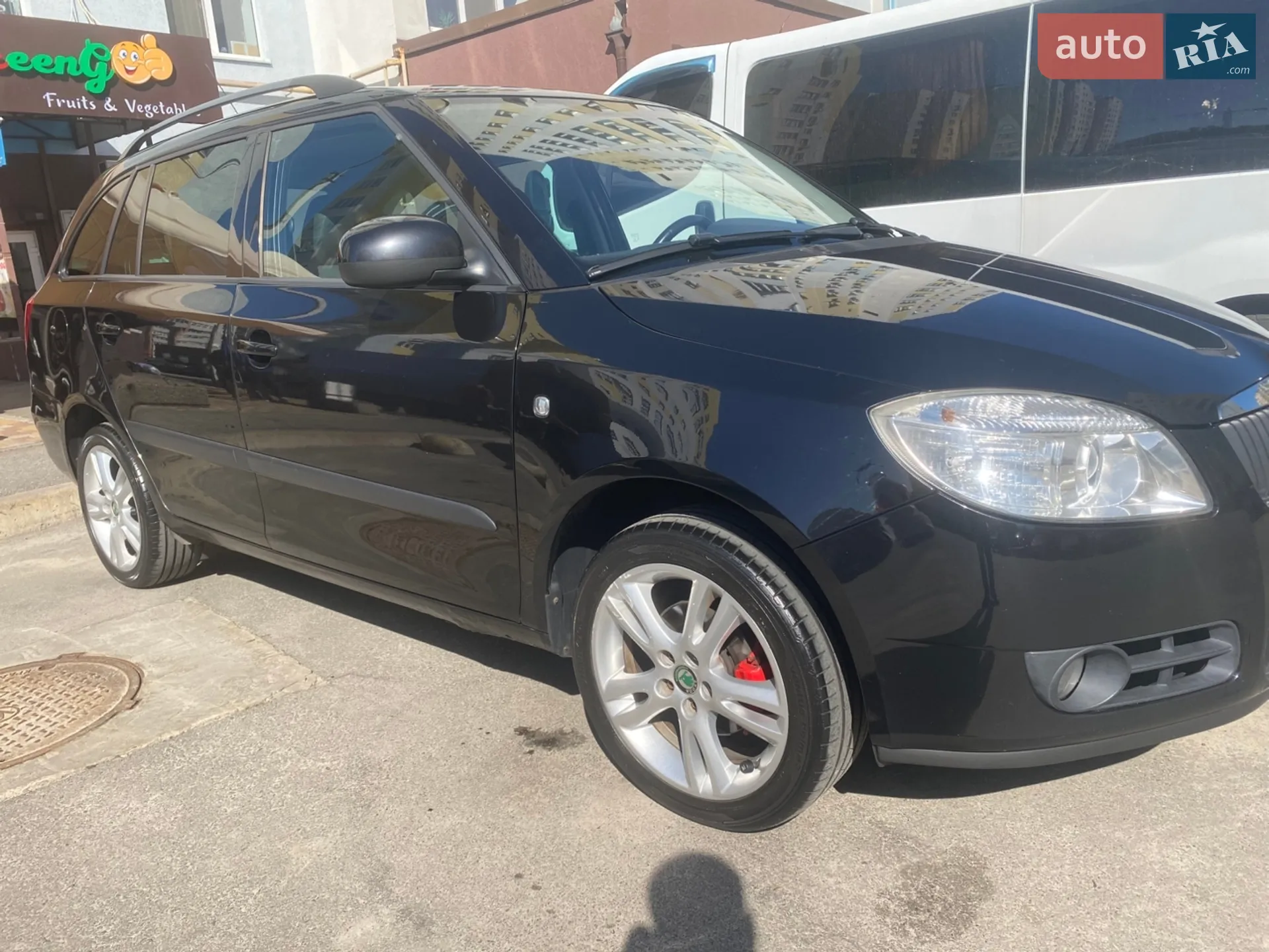 2010 Skoda Fabia - мініатюра 5