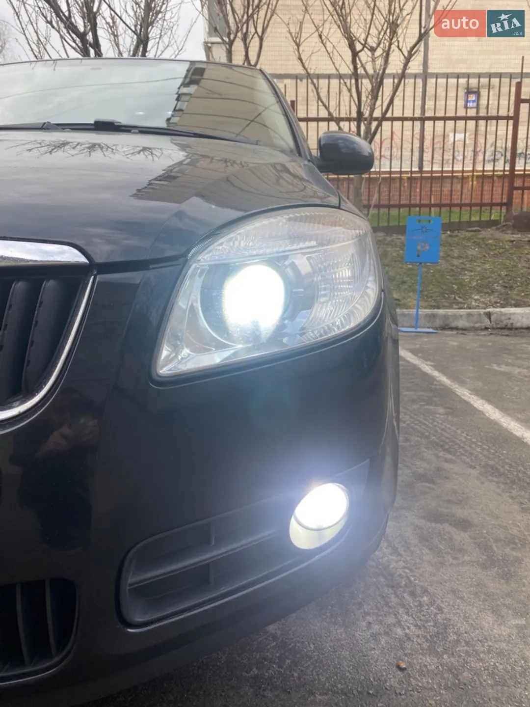 2010 Skoda Fabia - мініатюра 16