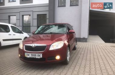 Хэтчбек Skoda Fabia 2007 в Ровно