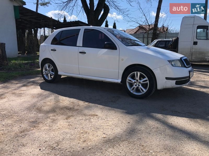 Хэтчбек Skoda Fabia 2003 в Самборе фото 4 Хэтчбек Skoda Fabia 2003 в Самборе