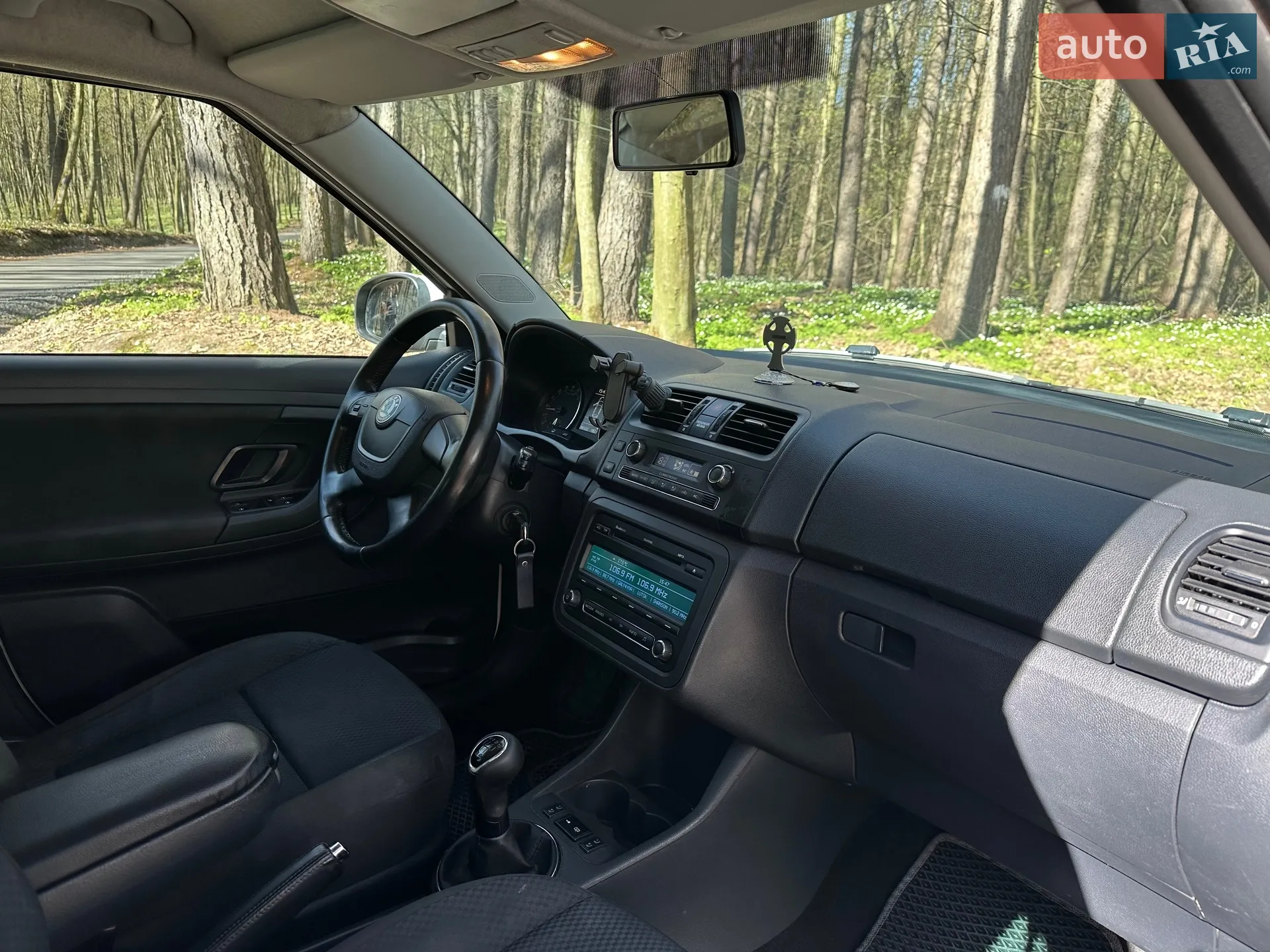 2012 Skoda Fabia - мініатюра 17