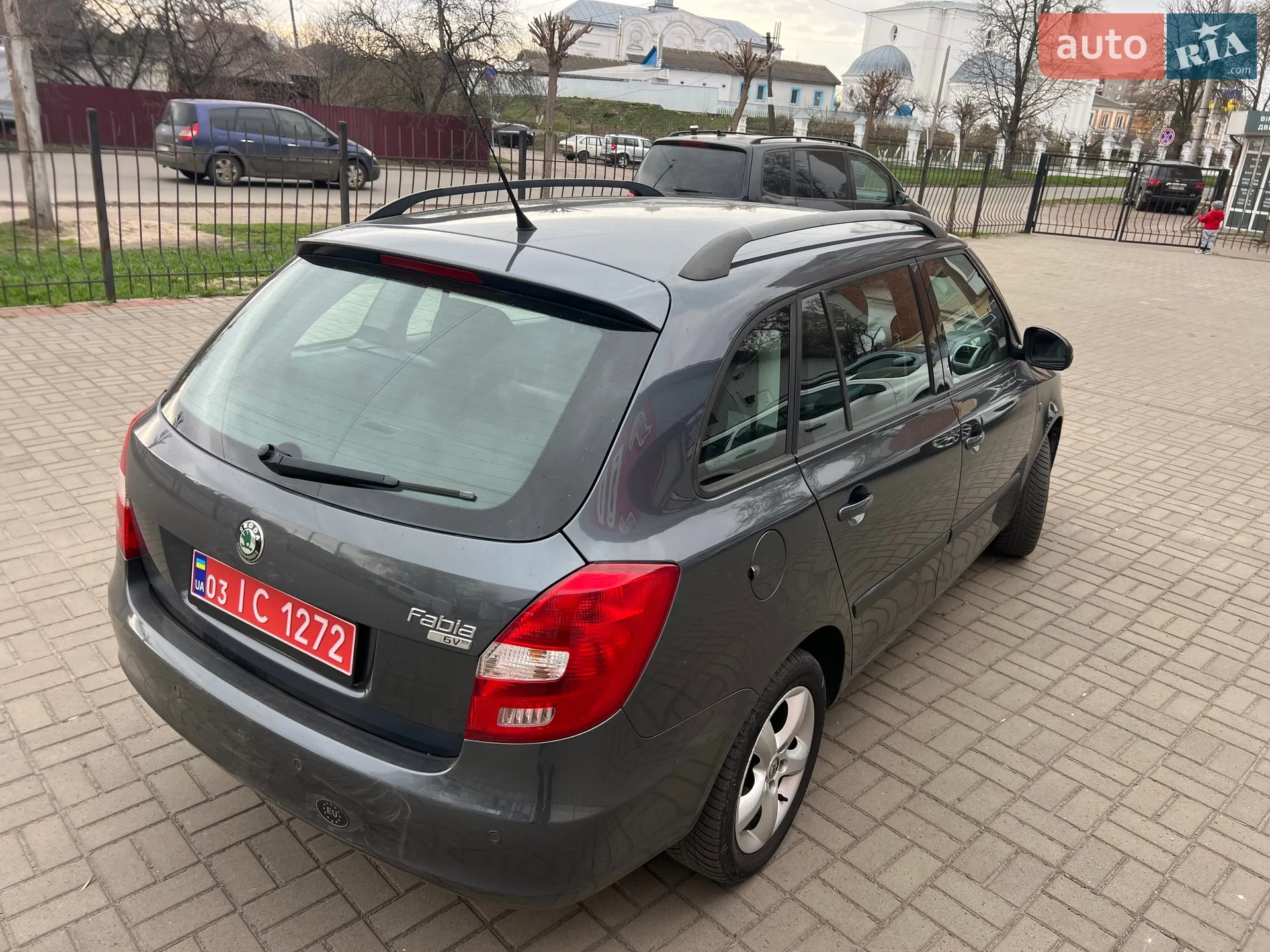2010 Skoda Fabia - мініатюра 17