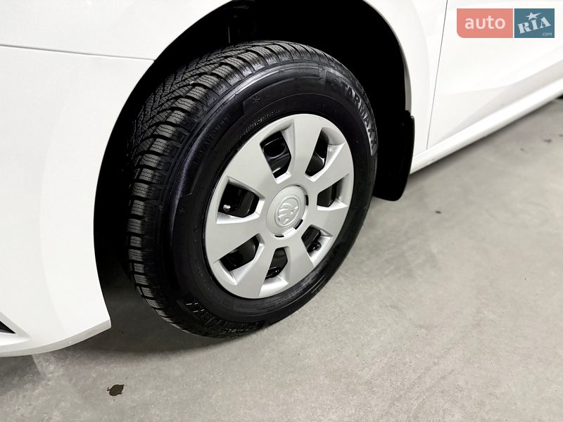 Хетчбек Skoda Fabia 2025 в Дніпрі