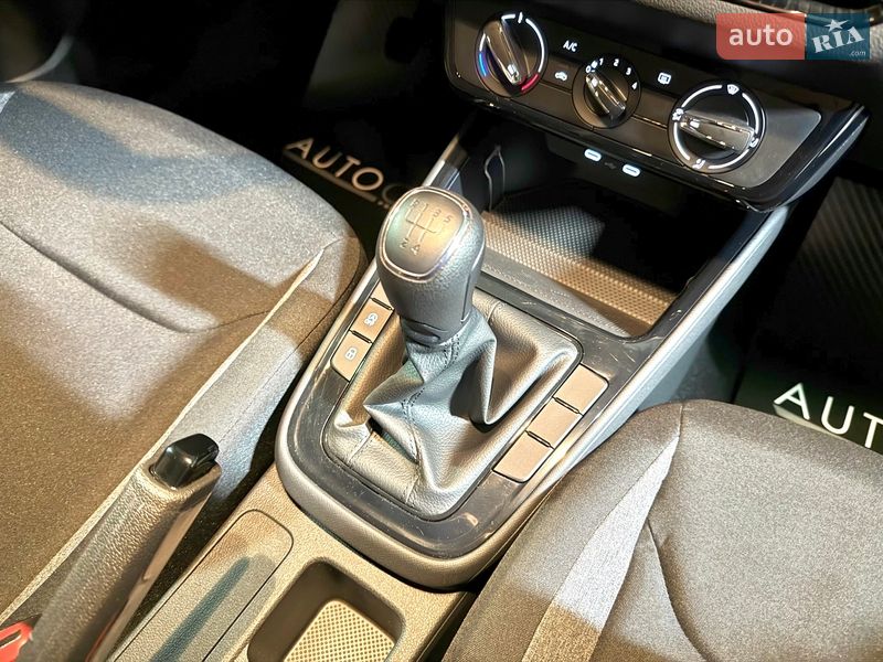 Хетчбек Skoda Fabia 2025 в Дніпрі