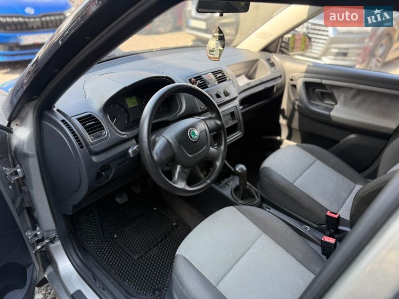 Хэтчбек Skoda Fabia 2012 в Львове фото 8 Хэтчбек Skoda Fabia 2012 в Львове
