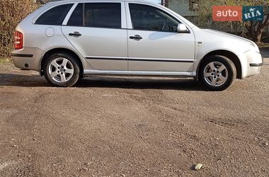 Универсал Skoda Fabia 2004 в Днепре