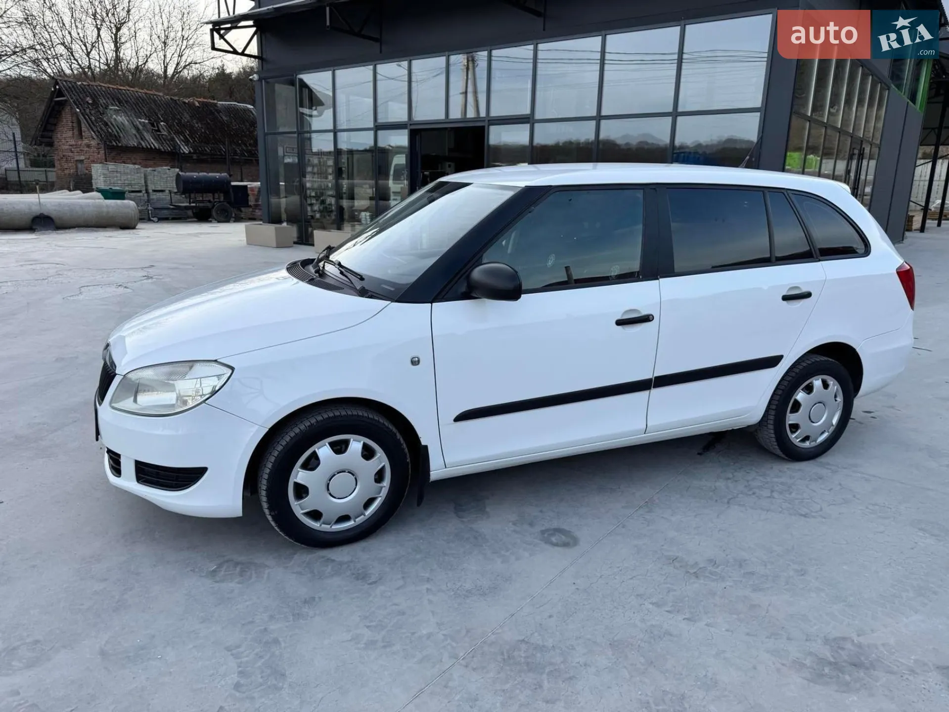 2012 Skoda Fabia - мініатюра 5