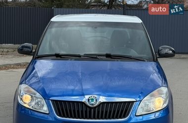 Хэтчбек Skoda Fabia 2011 в Луцке