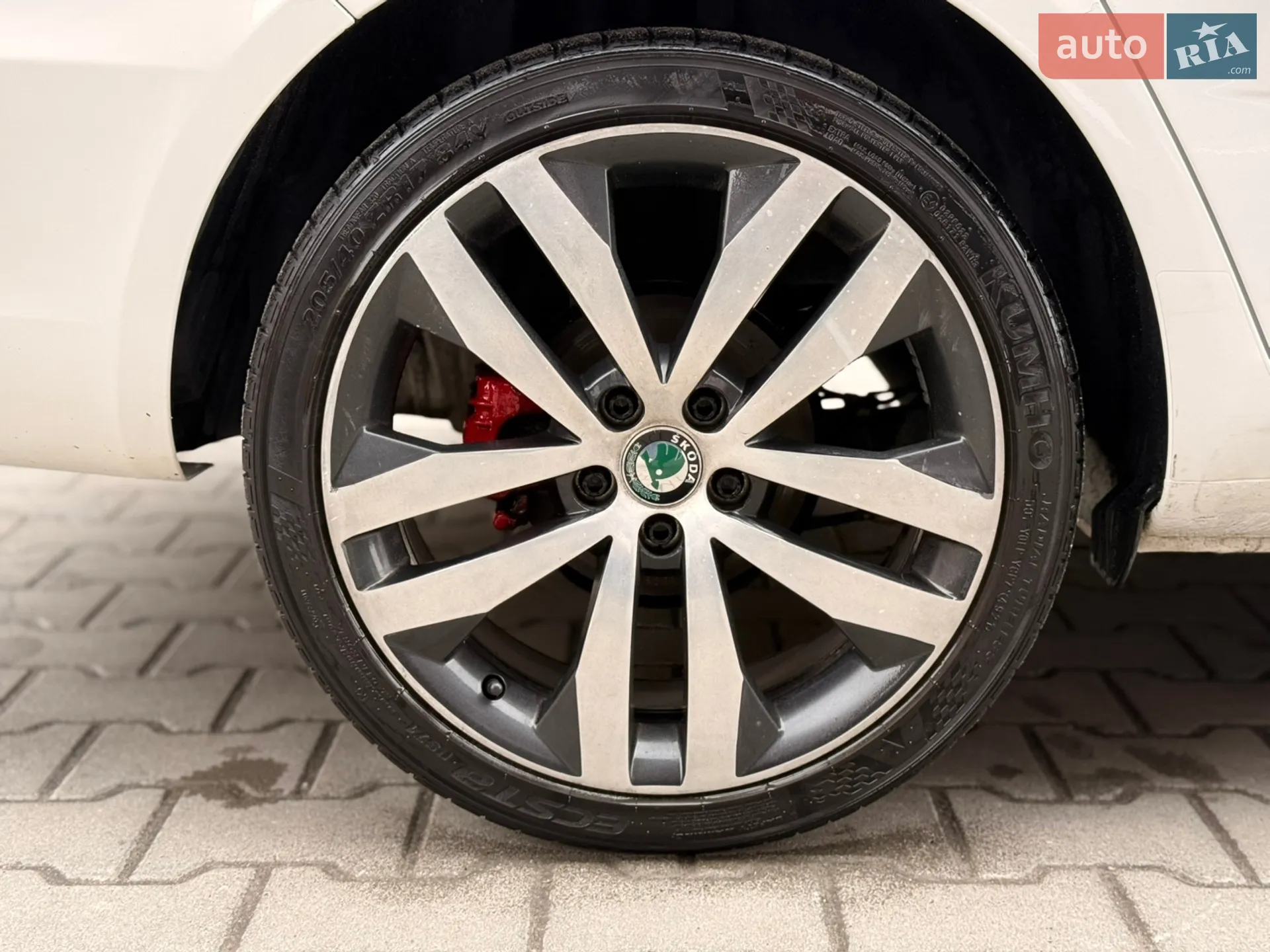2011 Skoda Fabia - мініатюра 15