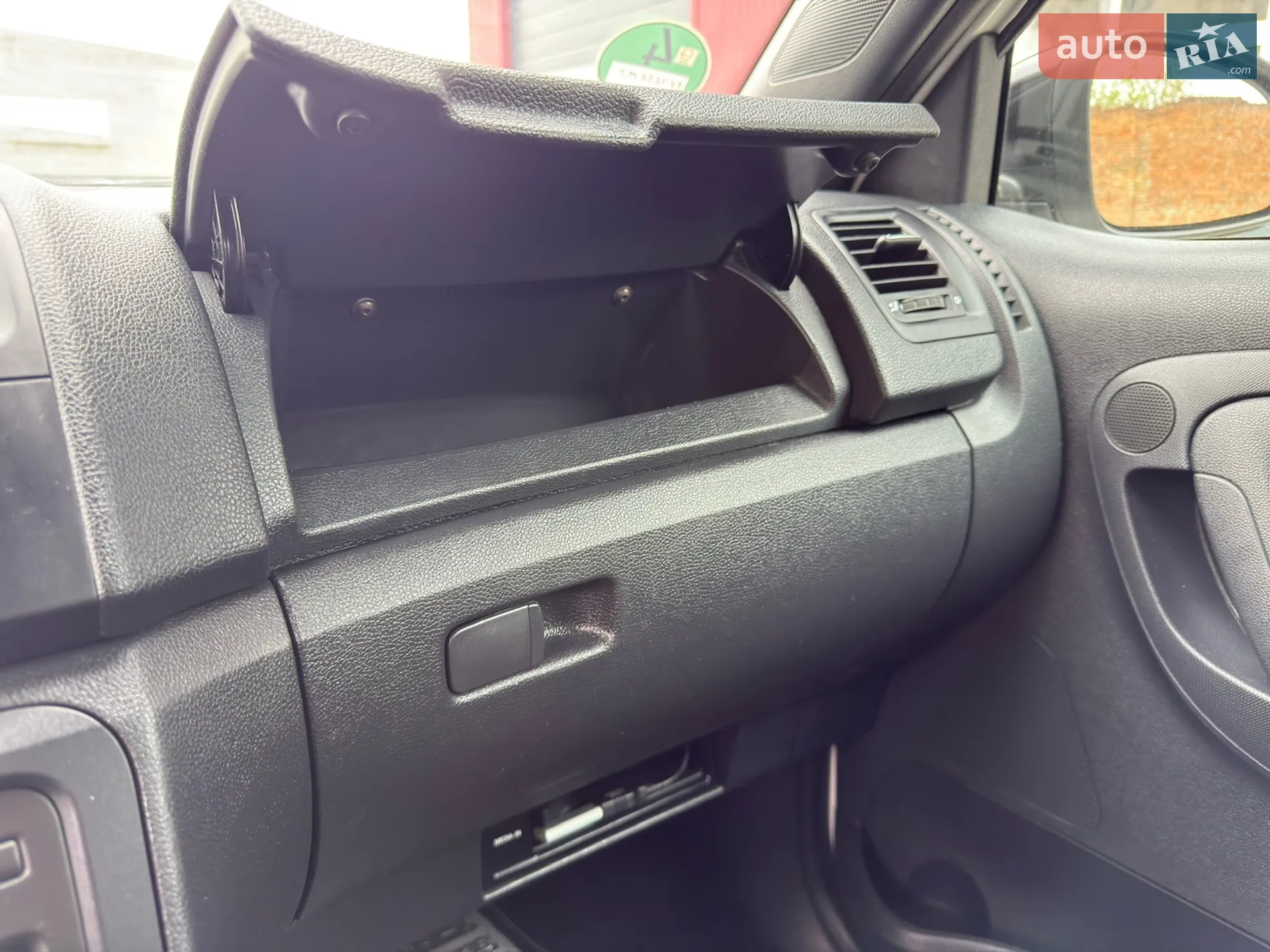 2011 Skoda Fabia - мініатюра 44