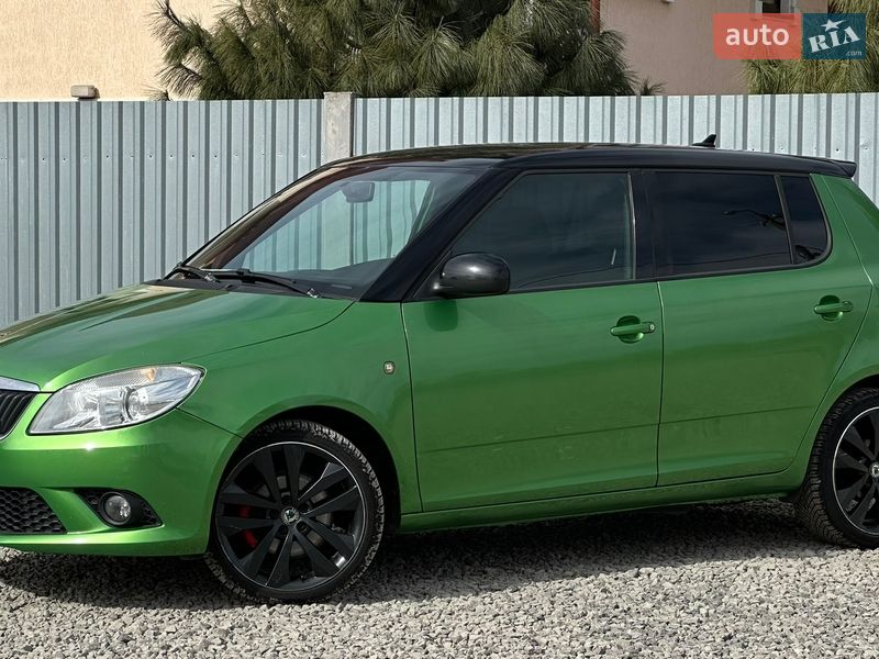 Хетчбек Skoda Fabia 2010 в Самборі