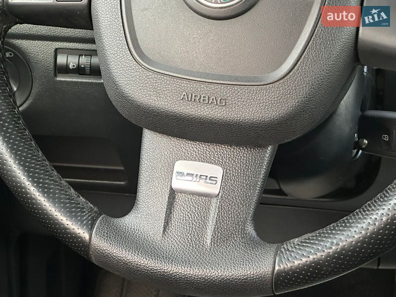 Хетчбек Skoda Fabia 2010 в Самборі