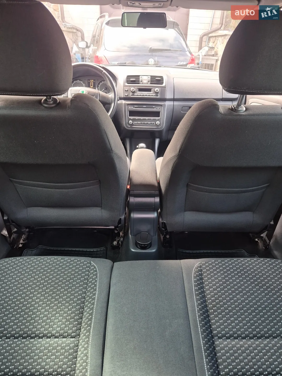 2011 Skoda Fabia - мініатюра 17