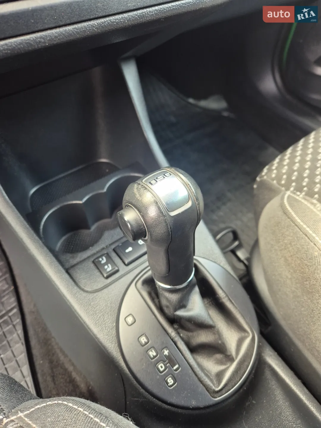 2011 Skoda Fabia - мініатюра 20