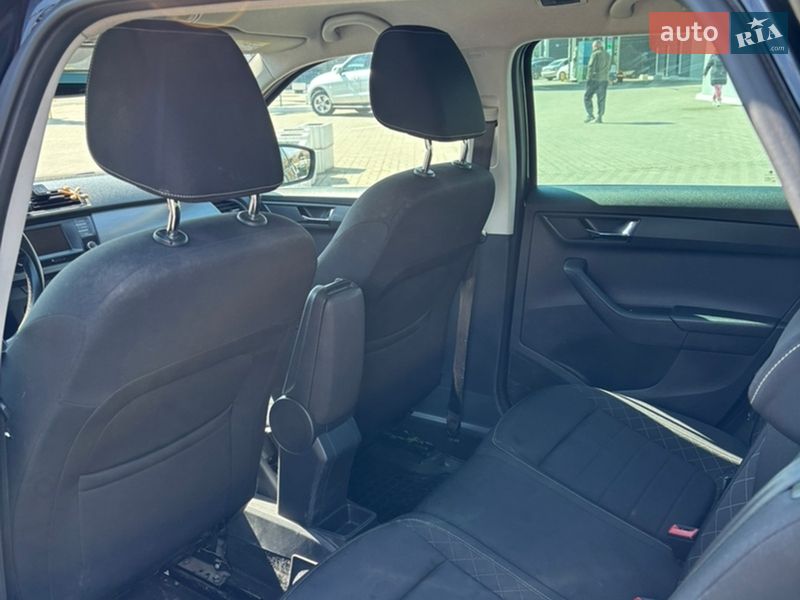 Универсал Skoda Fabia 2016 в Черновцах