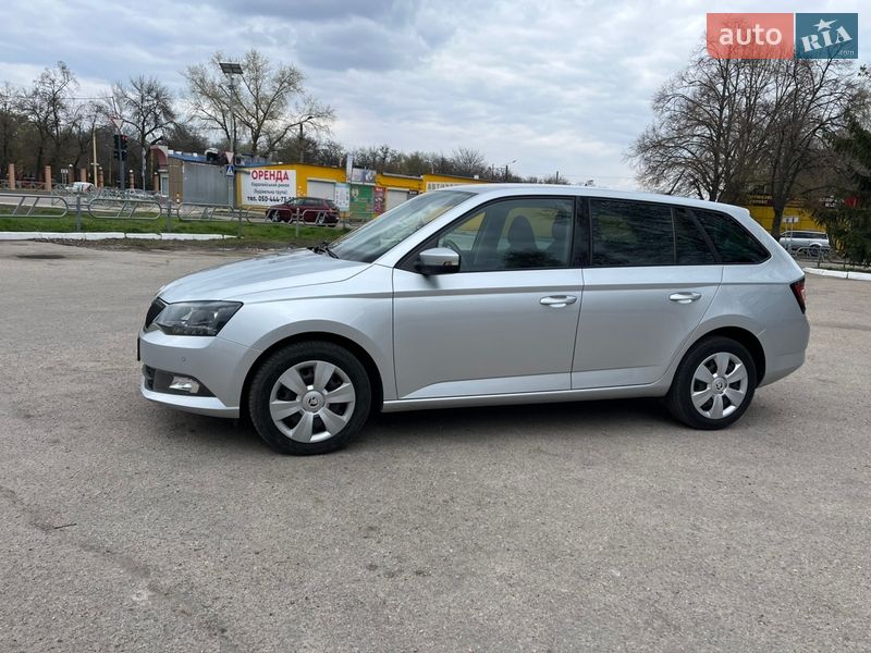 Універсал Skoda Fabia 2018 в Кропивницькому