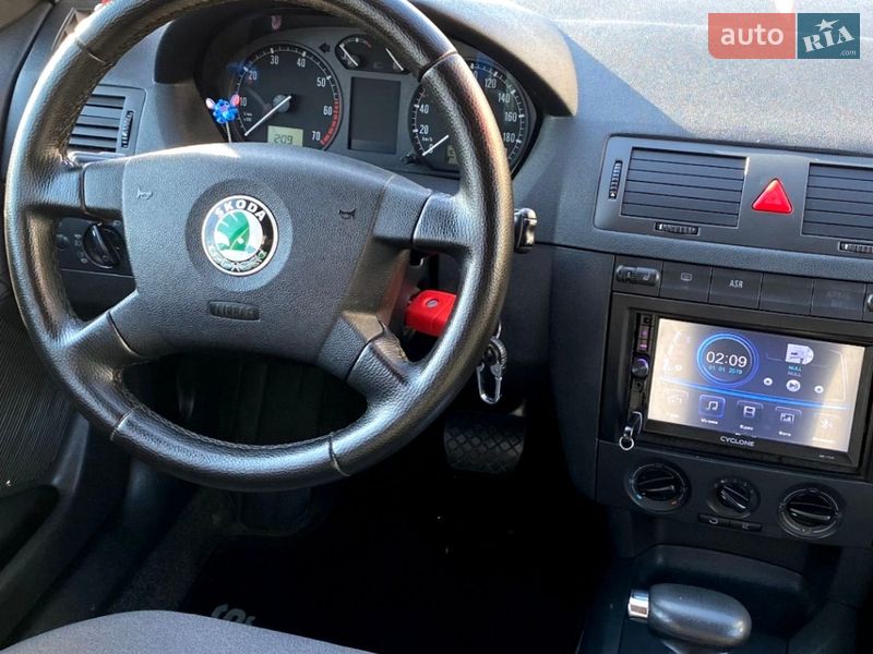 Универсал Skoda Fabia 2004 в Черновцах