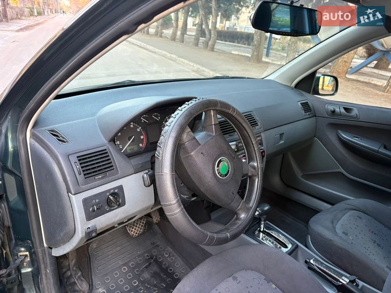 Седан Skoda Fabia 2001 в Кривом Роге фото 17 Седан Skoda Fabia 2001 в Кривом Роге