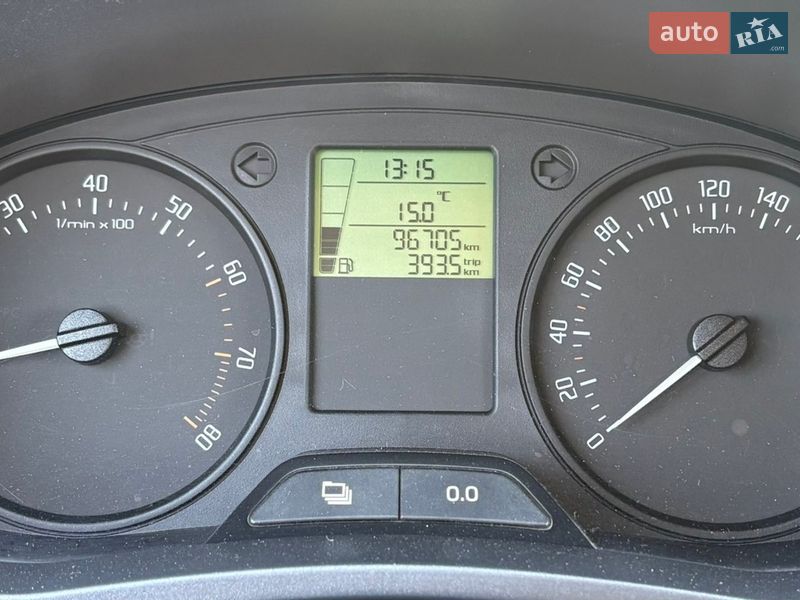 Хэтчбек Skoda Fabia 2014 в Киеве фото 14 Хэтчбек Skoda Fabia 2014 в Киеве