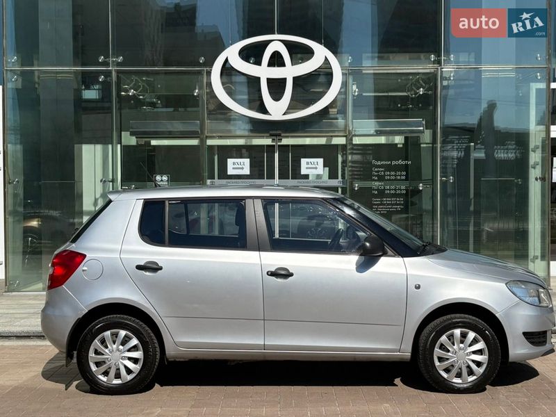 Хэтчбек Skoda Fabia 2014 в Киеве фото 16 Хэтчбек Skoda Fabia 2014 в Киеве