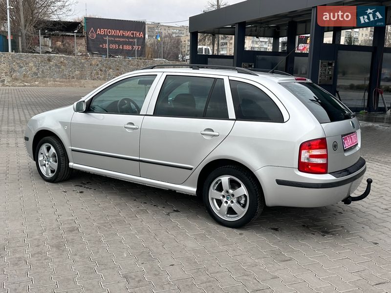 Универсал Skoda Fabia 2006 в Виннице