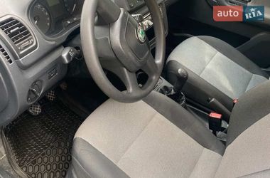 Хетчбек Skoda Fabia 2011 в Іршаві