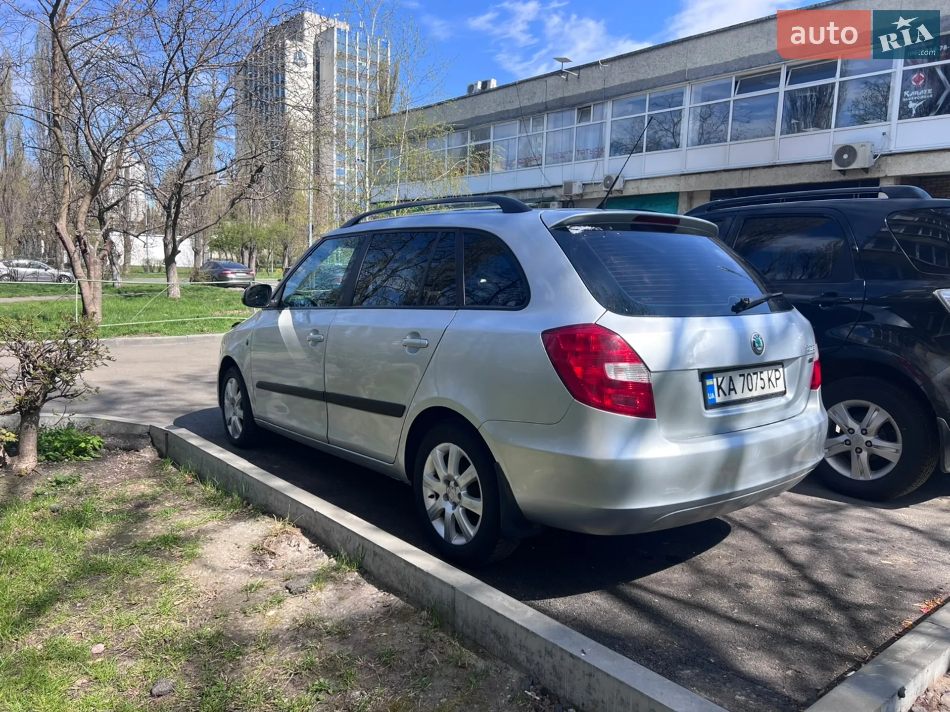 2011 Skoda Fabia - мініатюра 7