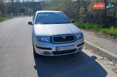 Хэтчбек Skoda Fabia 2005 в Киеве