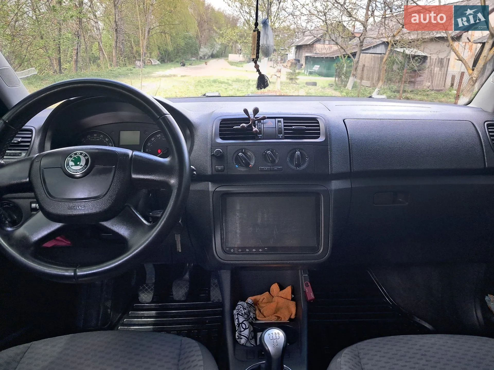 2011 Skoda Fabia - мініатюра 28