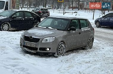 Хетчбек Skoda Fabia 2008 в Чернігові