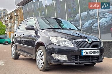 Хэтчбек Skoda Fabia 2011 в Киеве