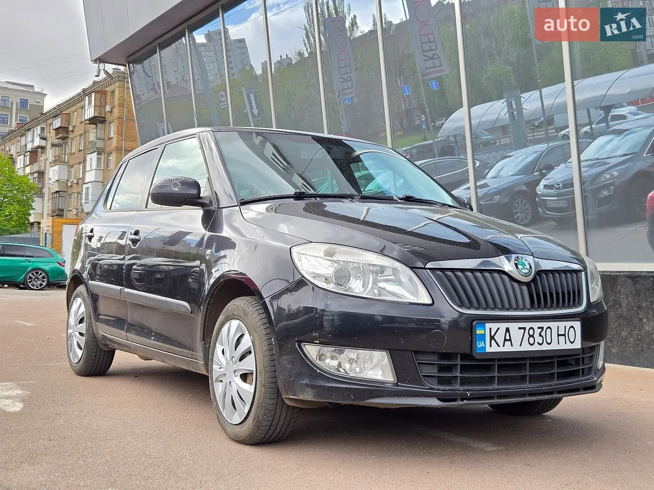 2011 Skoda Fabia - мініатюра 23