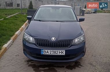 Хетчбек Skoda Fabia 2016 в Долинській