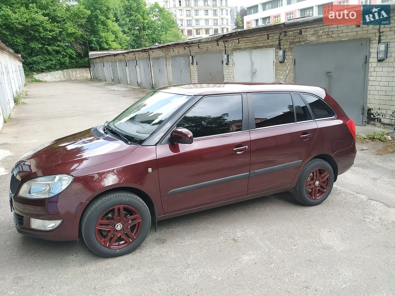 2012 Skoda Fabia - мініатюра 6