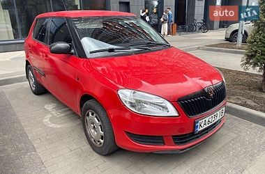 Хэтчбек Skoda Fabia 2010 в Киеве