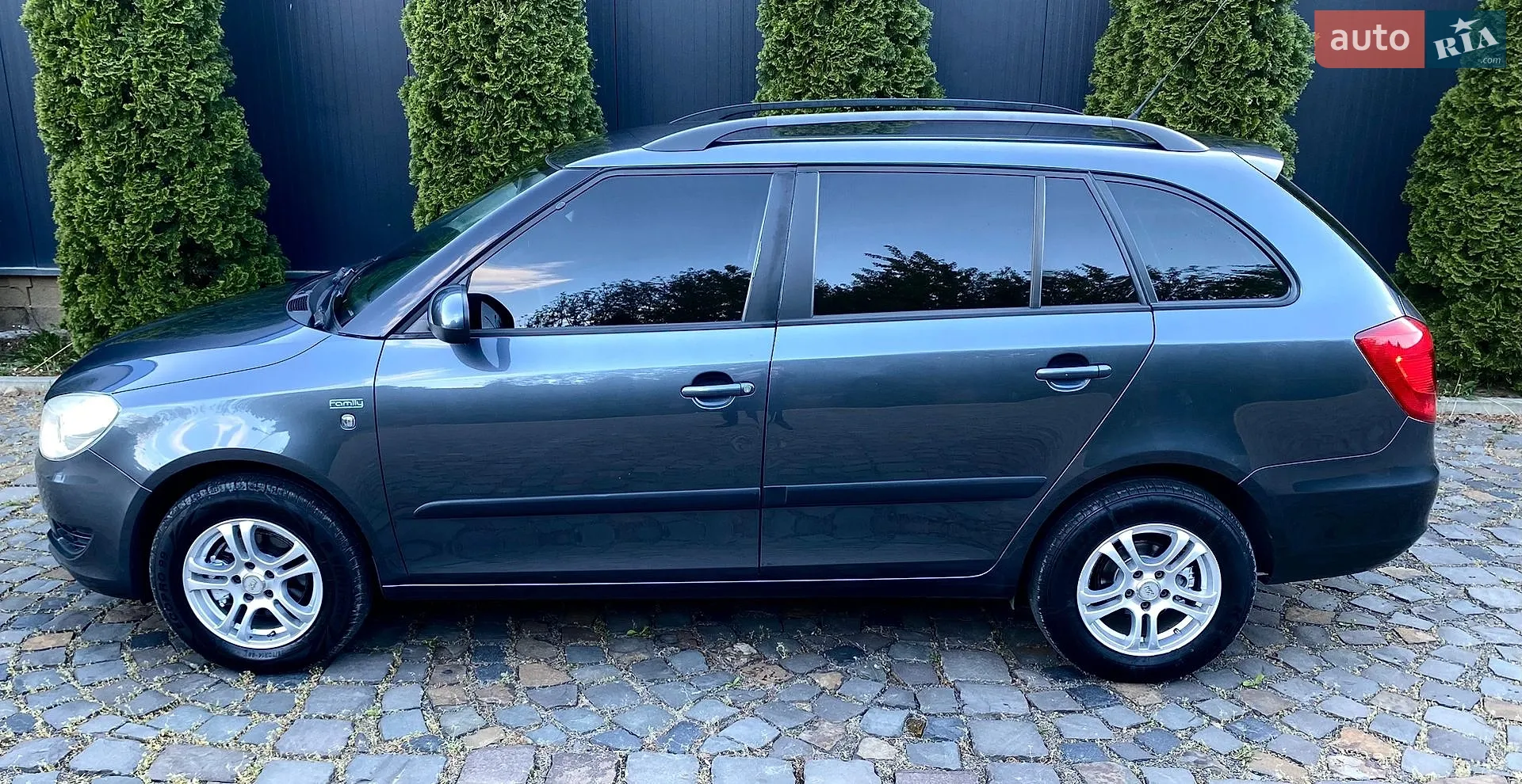 2011 Skoda Fabia - мініатюра 5