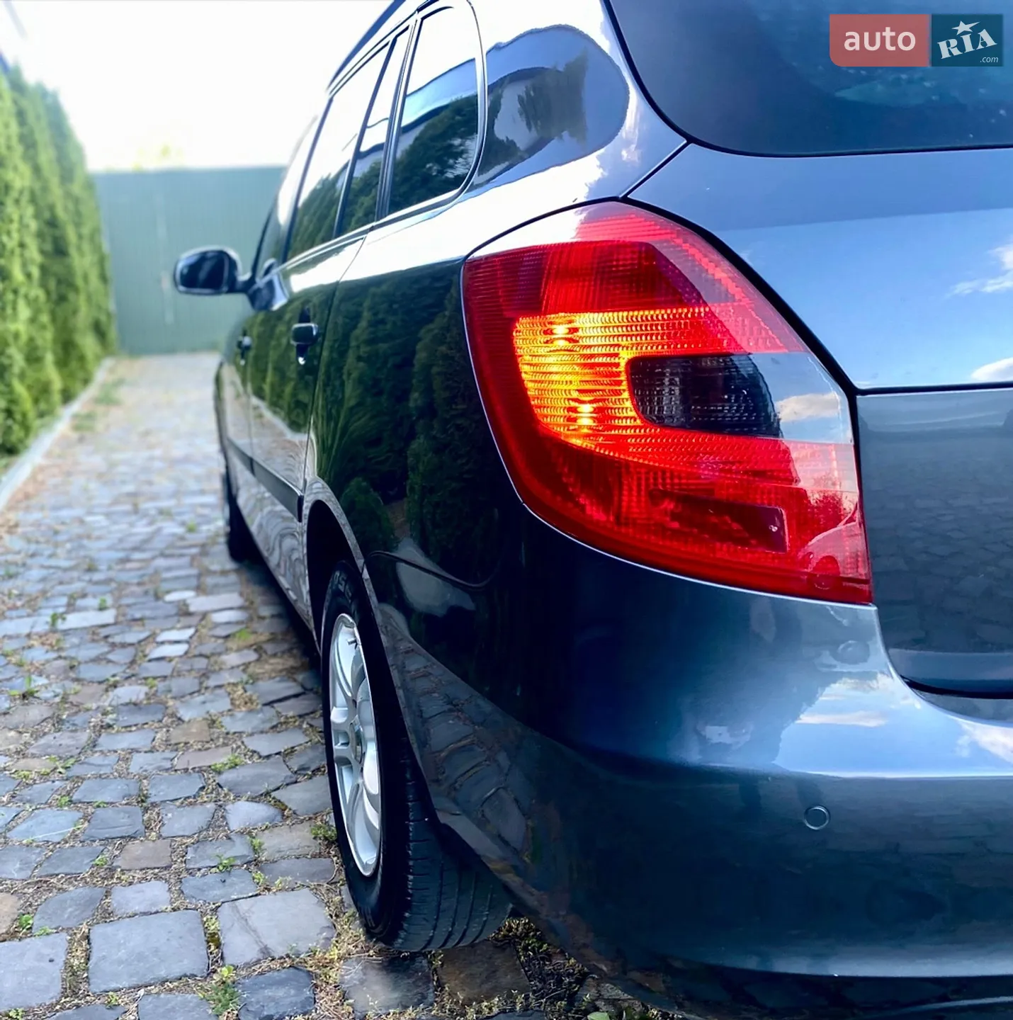 2011 Skoda Fabia - мініатюра 11